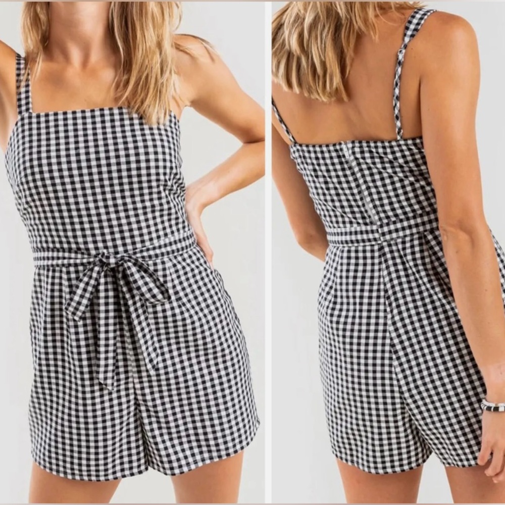 Francesca’s Gingham Romper